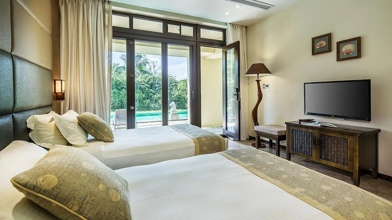 Hotel Sanya Yalong Bay Villas & Spa