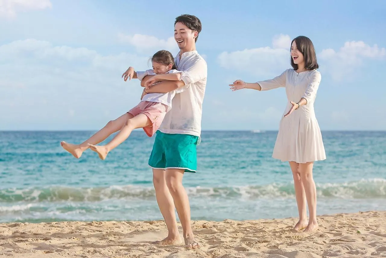 Sanya Yalong Bay Villas & Spa 5*,  China