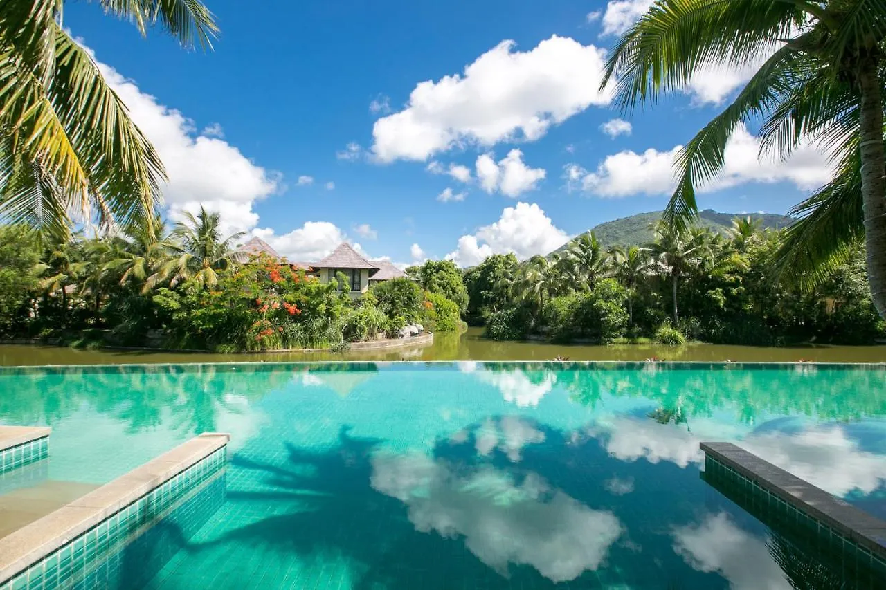 Hotel Sanya Yalong Bay Villas & Spa