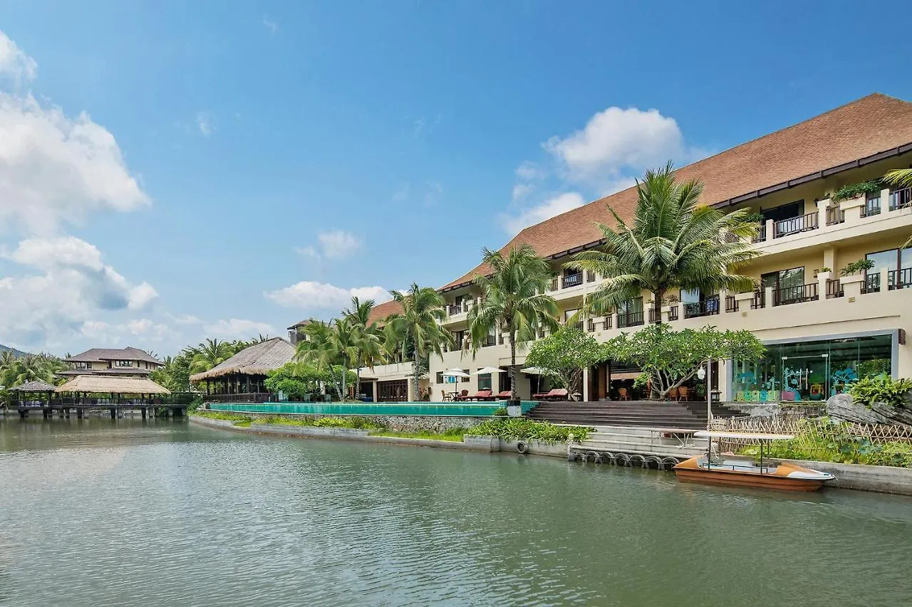 Sanya Yalong Bay Villas & Spa 5*,  China