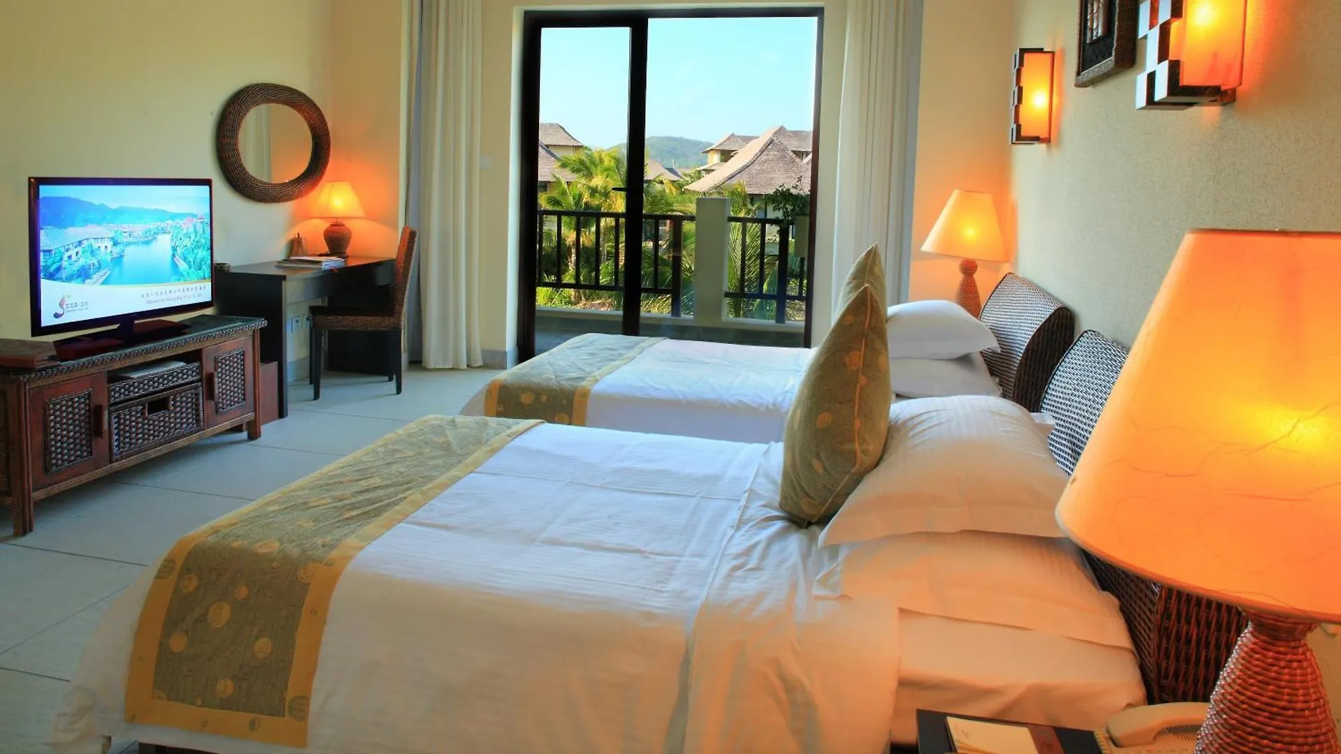 Sanya Yalong Bay Villas & Spa 5*,  China